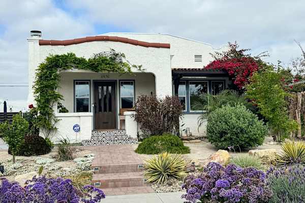 House sit in San Diego, CA, US