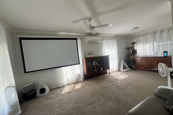 House sit in Brisbane, QLD, Australia