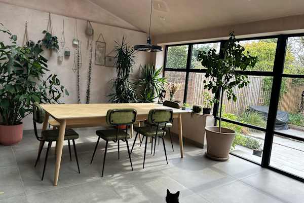 House sit in Cheltenham, United Kingdom