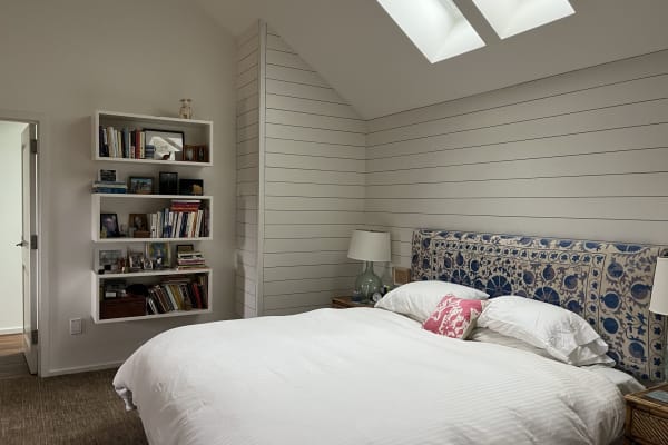 House sit in East Hampton, NY, US