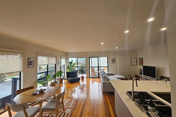 House sit in Torquay, VIC, Australia