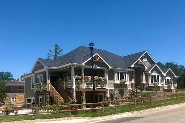 House sit in Longmont, CO, US