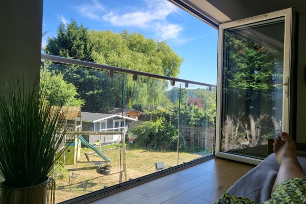 House sit in Burghfield, United Kingdom