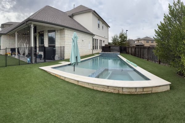 House sit in Austin, TX, US