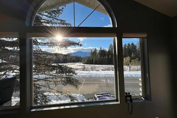 House sit in South Lake Tahoe, CA, US