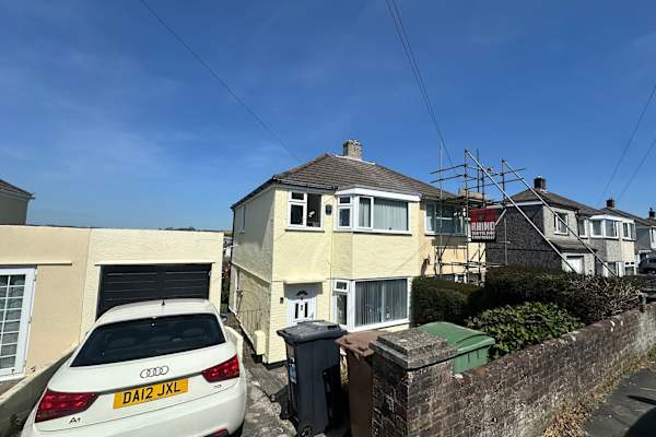 House sit in Plymouth, United Kingdom
