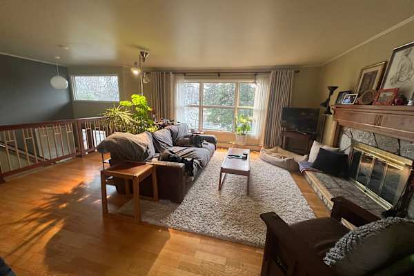 House sit in Anchorage, AK, US