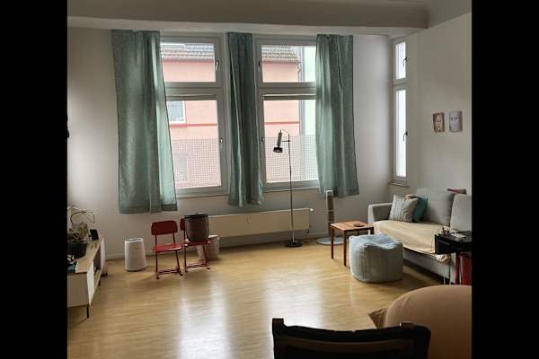 House sit in Essen, Germany