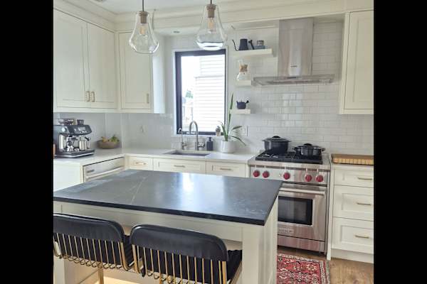 House sit in St. Catharines, ON, Canada