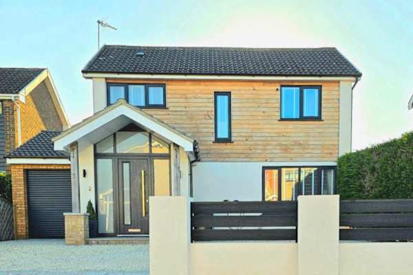 House sit in Lowestoft, United Kingdom