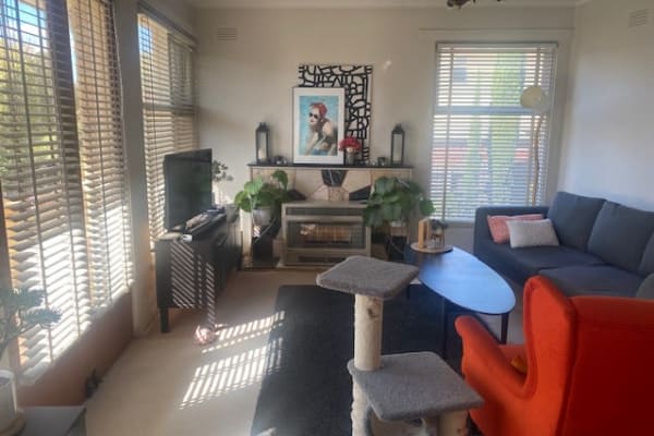 House sit in Melbourne, VIC, Australia