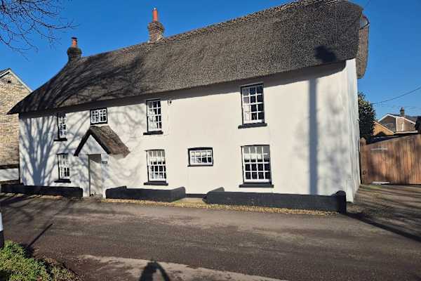 House sit in Dorchester, United Kingdom