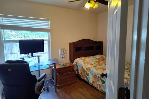 House sit in Orlando, FL, US