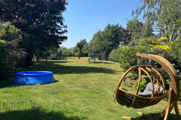 House sit in Bingham, United Kingdom