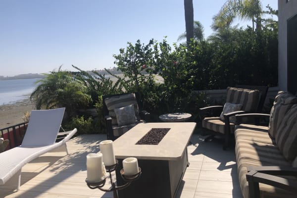 House sit in Coronado, CA, US