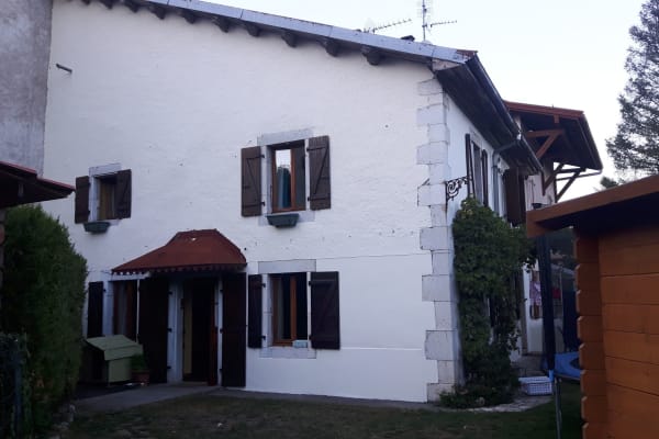 House sit in Sergy, France