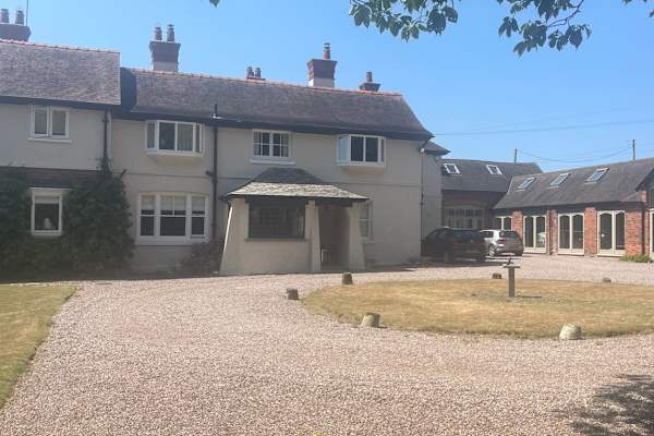 House sit in Shrewsbury, United Kingdom