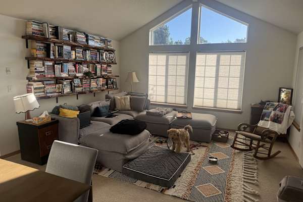 House sit in Bend, OR, US