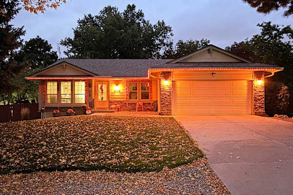 House sit in Colorado Springs, CO, US