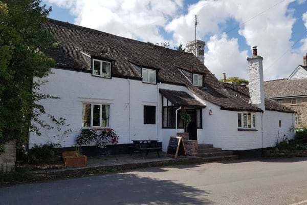 House sit in Dorstone, United Kingdom