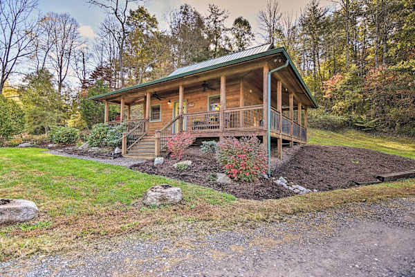 House sit in Weaverville, NC, US