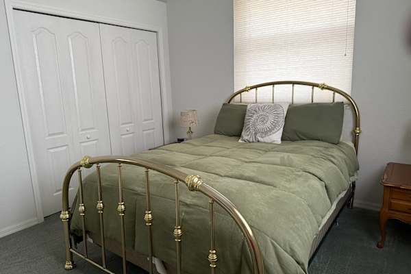 House sit in Seminole, FL, US