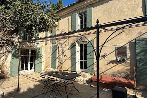 House sit in Tavel, France
