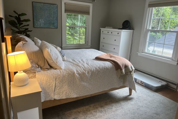 House sit in Lebanon, NH, US