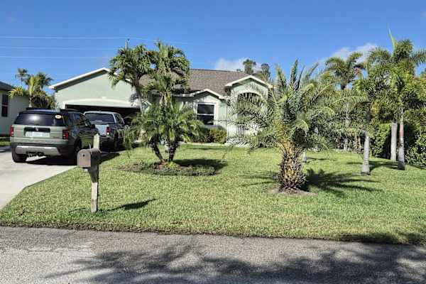 House sit in Fort Myers, FL, US