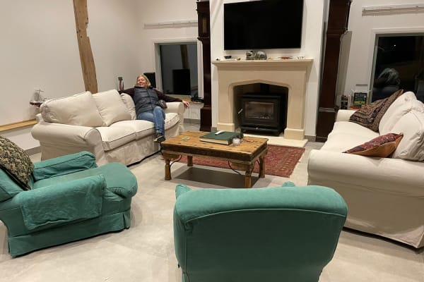 House sit in Partridge Green, United Kingdom