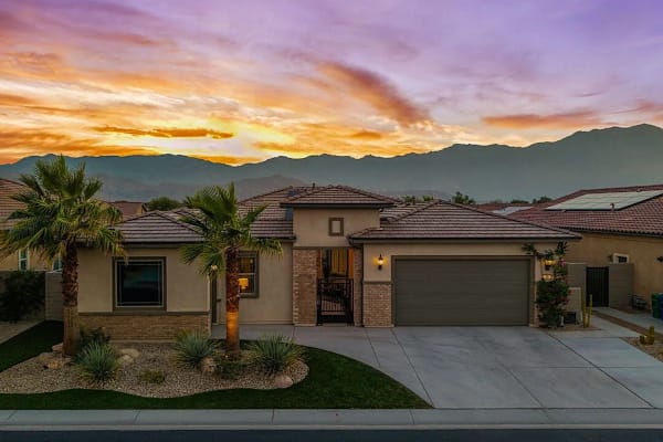 House sit in Rancho Mirage, CA, US