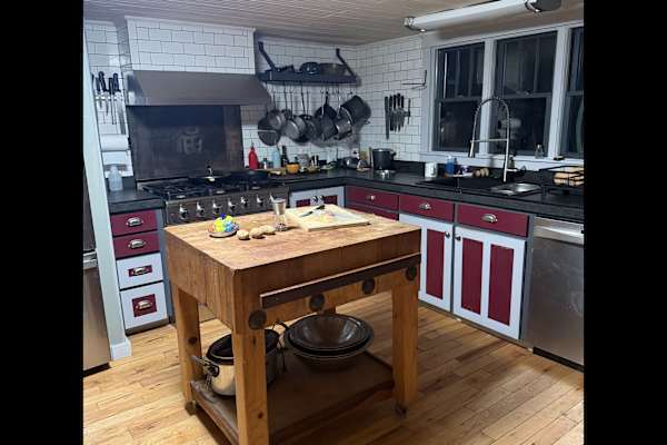 House sit in Hyde Park, VT, US