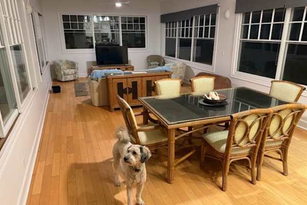 House sit in Honolulu, HI, US