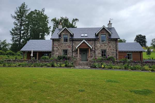 House sit in Dunkeld, United Kingdom