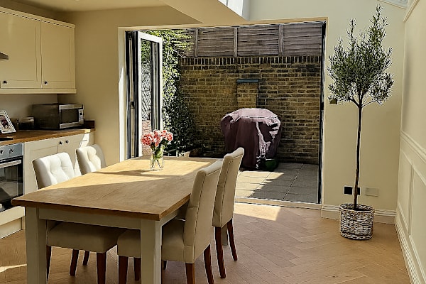 House sit in London, United Kingdom