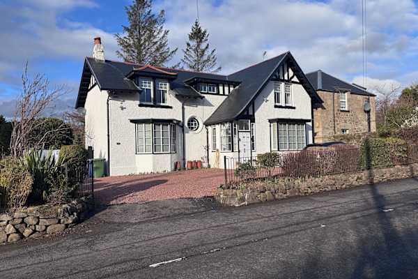 House sit in Glasgow, United Kingdom