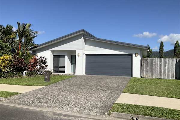 House sit in Cairns, QLD, Australia