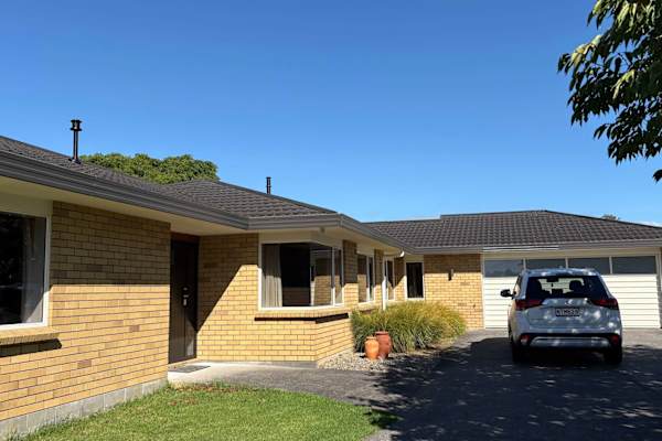 House sit in New Plymouth, New Zealand