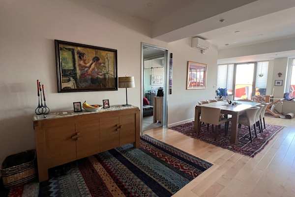House sit in Boston, MA, US