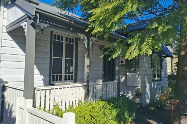 House sit in Newcastle, NSW, Australia