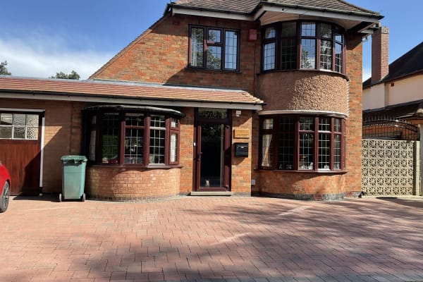 House sit in Coventry, United Kingdom