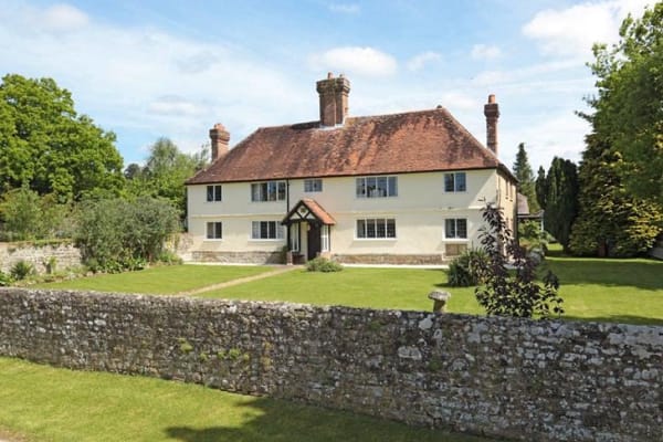 House sit in Fernhurst, United Kingdom