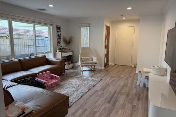 House sit in Melbourne, VIC, Australia