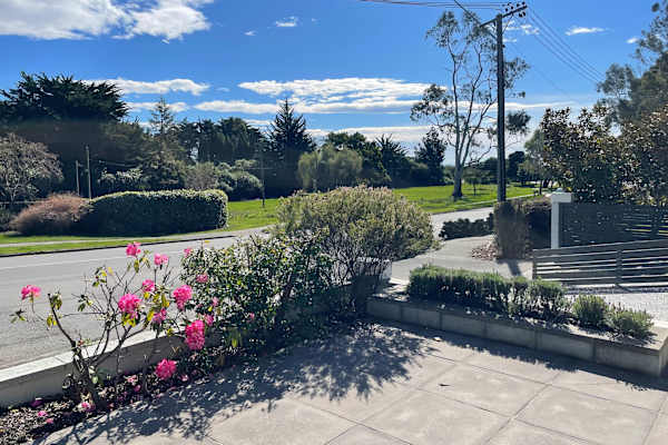 House sit in Heathcote Valley, New Zealand