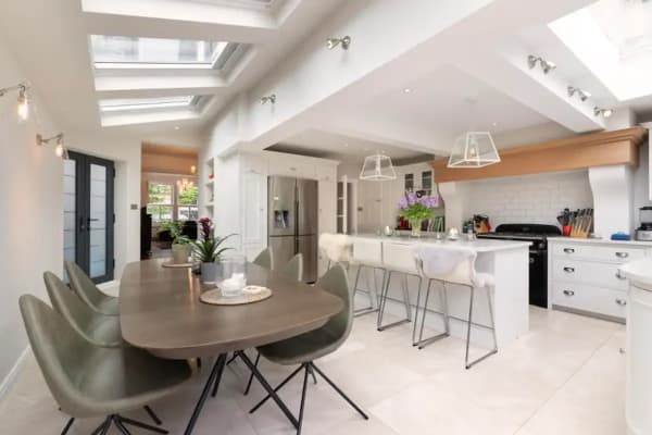 House sit in South Wimbledon, United Kingdom