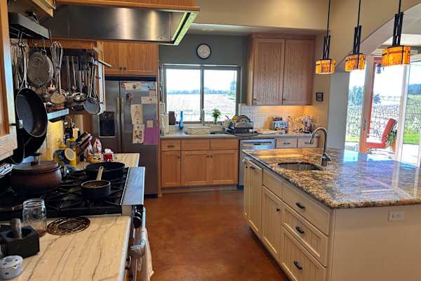 House sit in Placerville, CA, US