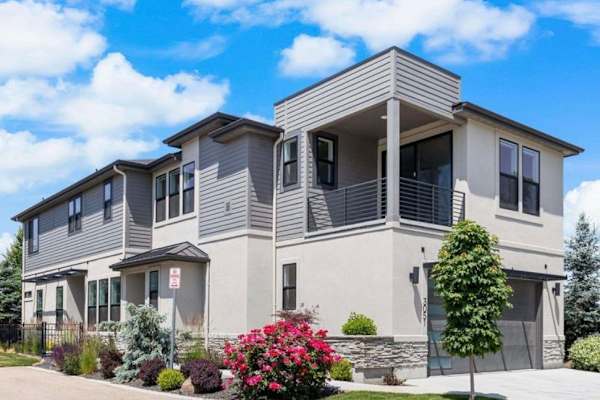 House sit in Boise, ID, US