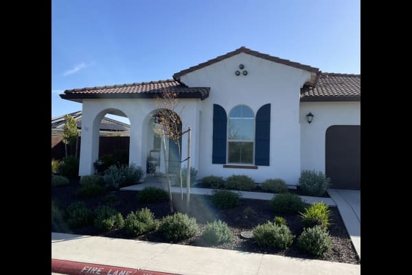 House sit in El Dorado Hills, CA, US