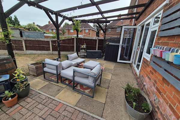 House sit in Lincoln, United Kingdom