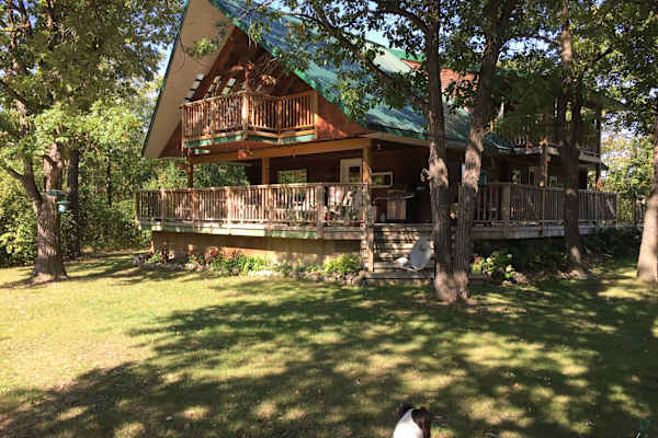 House sit in Beausejour, MB, Canada